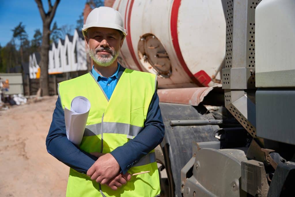 commercial concrete contractor with experience