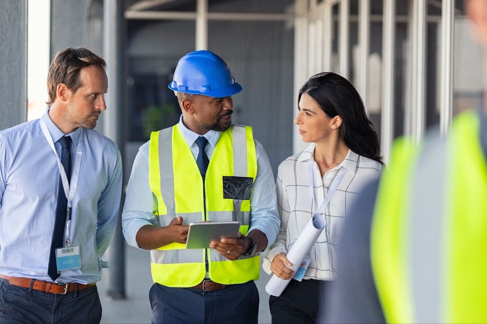professionals and clients discuss construction takeoff